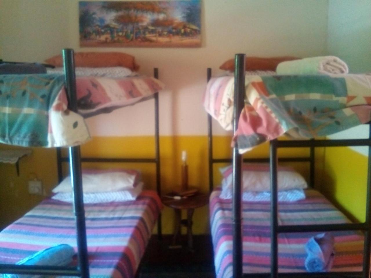 אוטג'ו Kai-Oms Backpackers Lodge מראה חיצוני תמונה